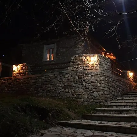 το σπίτι στο καλντερίμι Καρπενήσι