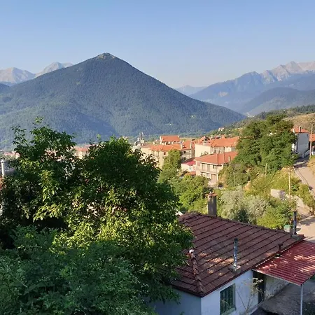 The House In The Cobbled Road *