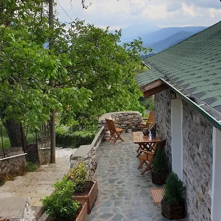 Alpstuga The House In The Cobbled Road *