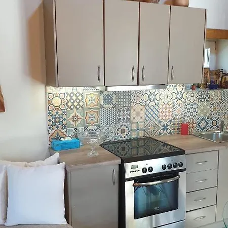 Σαλέ το σπίτι στο καλντερίμι