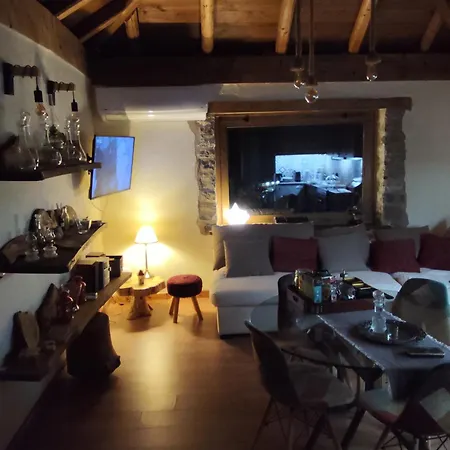 The House In The Cobbled Road *