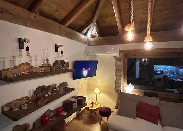 Chalet The House In The Cobbled Road Karpenisi