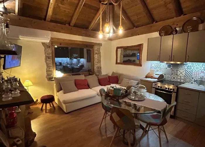 The House In The Cobbled Road Chalet Karpenisi