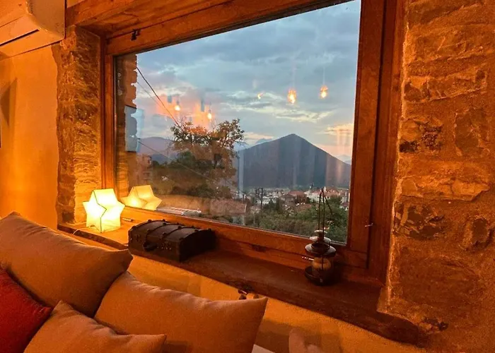 Chalet The House In The Cobbled Road Karpenisi